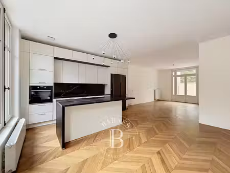 le service location de la maison barnes vous propose ce bien :