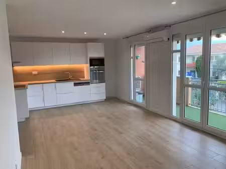 location appartement 3 pièces 64 m² à toulouse (31200)