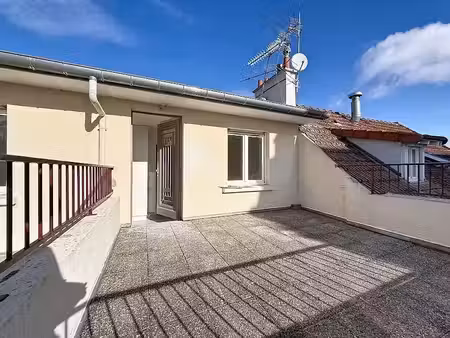 location appartement 2 pièces 46 m² à villecresnes (94440)  850 €