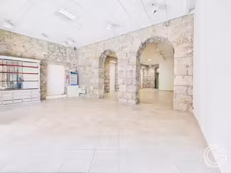 local commercial 160m² - 1 rue du lycee - coeur du centre ville