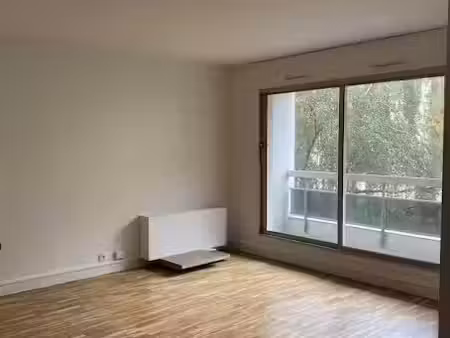 location appartement 1 pièce 36 m² à courbevoie (92400)  890 €