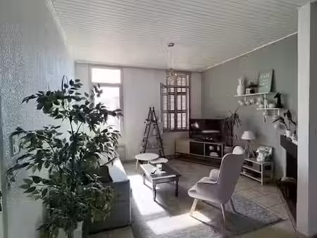 location appartement 3 pièces 55 m² à marseille 5ème (13005)  878 €