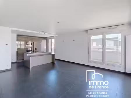 location appartement 4 pièces 97.51 m² à chartres (28000)  1 114 €