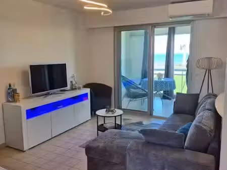 location meublée appartement 2 pièces 48 m² à antibes (06600)  1 100 €