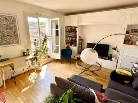 location meublée appartement 2 pièces 48.68 m² à le pré-saint-gervais (93310)  1 290 €