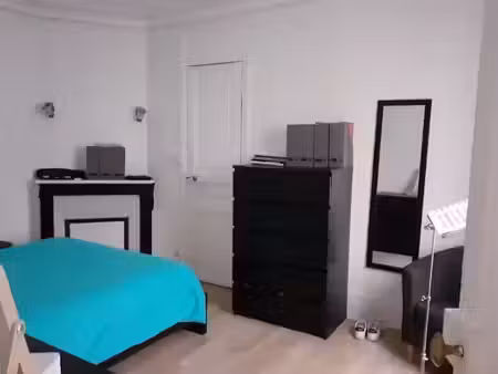 location appartement 2 pièces 33 m² à paris 18ème (75018)  1 225 €