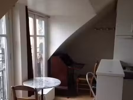 location meublée appartement 1 pièce 26 m² à paris 17ème (75017)  1 250 €