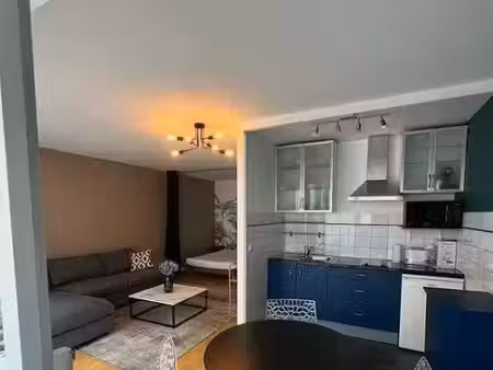 location meublée appartement 1 pièce 42 m² à paris 7ème (75007)  1 780 €