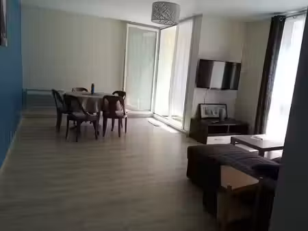 location meublée appartement 3 pièces 66 m² à asnieres-sur-seine (92600)  1 590 €