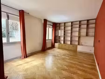 location appartement 0 pièces 54.69 m² à paris 17ème (75017)  1 800 €