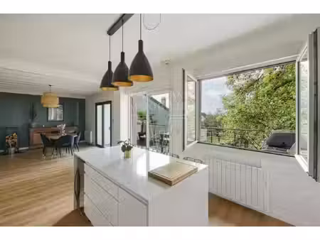 maison de luxe à vendre dans le quartier mont valérien