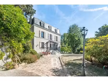maison de luxe à vendre dans le quartier la jonchère-les sablons