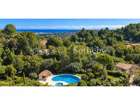 appartement avec terrasse et piscine mougins (06)