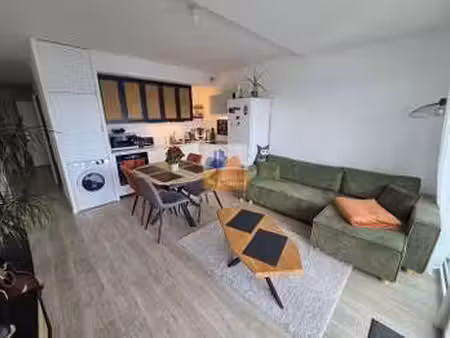 location appartement 2 pièces meublé à rezé (44400) : à louer 2 pièces meublé / 45m² rezé
