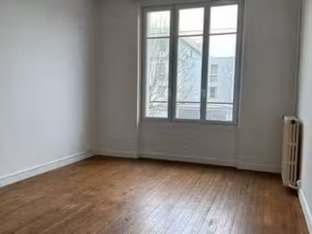 location appartement 2 pièces à saint-nazaire (44600) : à louer 2 pièces / 57m² saint-naza