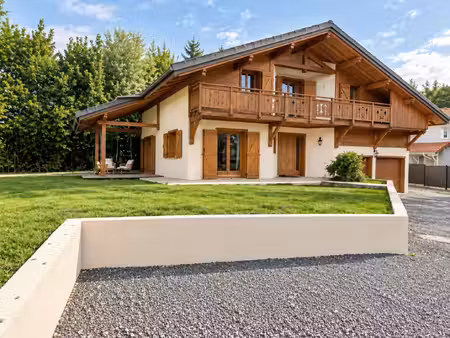 maison de luxe à vendre à la roche-sur-foron