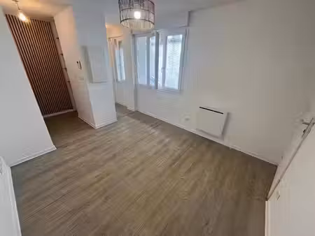 location appartement 2 pièces 27 m² à pau (64000)