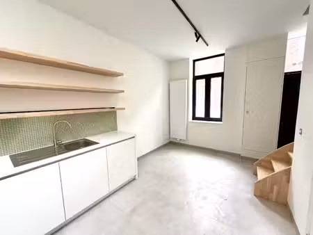 volledig gerenoveerde en instapklare woning