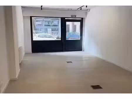 te huur-commerciële ruimte/winkel-mechelsesteenweg 165 a'pen