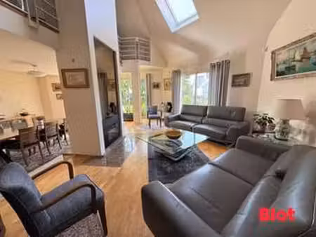 vente maison à bruz (35170) : à vendre / 205m² bruz