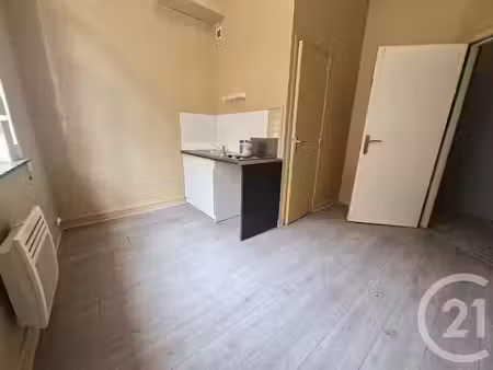 location appartement 1 pièce 11.1 m² à lens (62300)  330 €