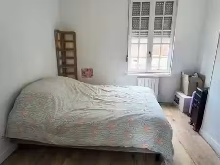 location meublée appartement 2 pièces 35 m² à lille (59000)  500 €