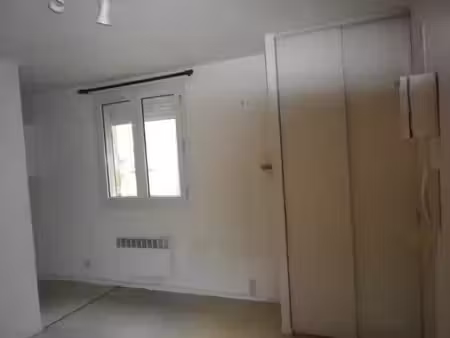location appartement 1 pièce à bordeaux (33000)  475 €