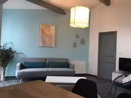 location meublée appartement 1 pièce 60 m² à la rochelle (17000)  480 €