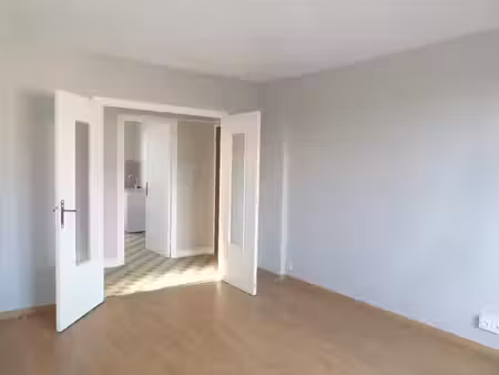 location appartement 4 pièces 67.11 m² à romans-sur-isere (26100)  445 €
