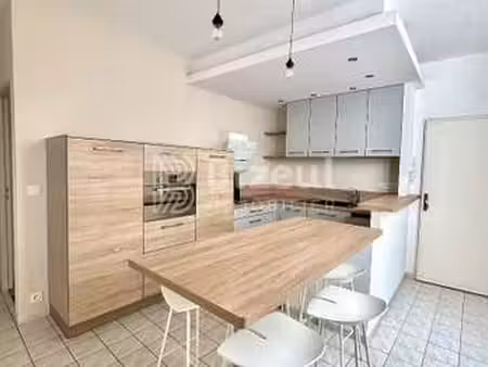 location appartement 3 pièces à saint-malo (35400) : à louer 3 pièces / 50m² saint-malo