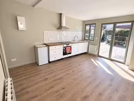 petite maison t2 neuve – 29 m² – gare montfort-l’amaury–méré – terrasse