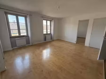 location appartement 3 pièces 53.11 m² à romans-sur-isere (26100)  530 €