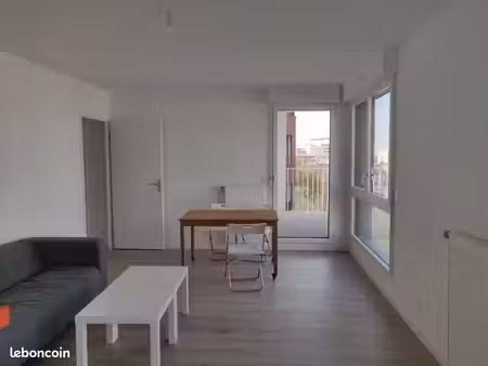 appartement meublé 3 pièces – 65 m² – terrasse – immeuble récent