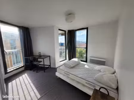 appartement 1 pièce 17 m²