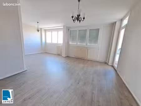appartement 4 pièces 70 m²