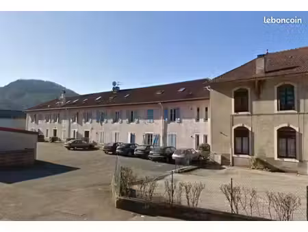 appartement 3 pièces 74 m²