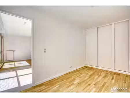 nikel t3 pièces avec balcon