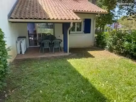 t2 de 30m² meublé a l'année