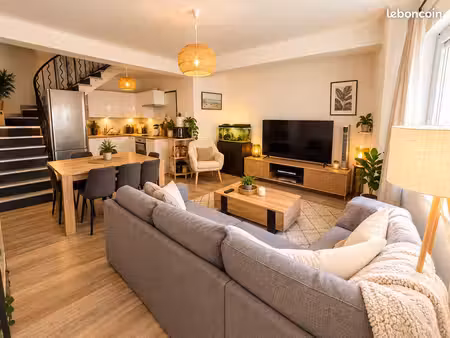 maison de ville 4 pièces 83 m²