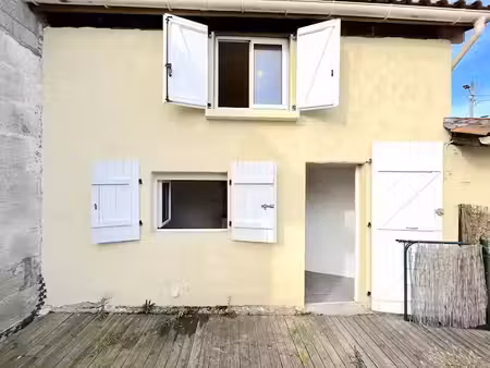 location appartement 2 pièces 29.14 m² à le haillan (33185)  600 €