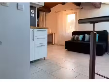 location appartement 1 pièce 25 m² à ceyreste (13600)  620 €