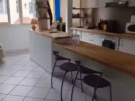 location meublée appartement 3 pièces 60 m² à pau (64000)  650 €