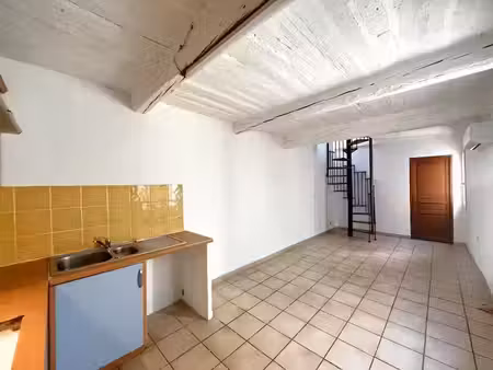 location appartement 3 pièces 48.87 m² à manosque (04100)  650 €