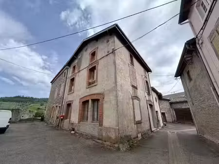 vente maison 6 pièces 156 m² à saint-jean-la-vêtre (42440)  45 000 €