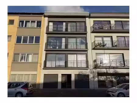 appartement à louer à ferdinand verbieststraat 7a ekeren (rbw93306)