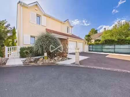 vente maison 6 pièces 128.66 m² à saint-germain-lès-corbeil (91250)  479 000 €