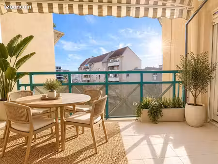 appartement 3 pièces 67 m²
