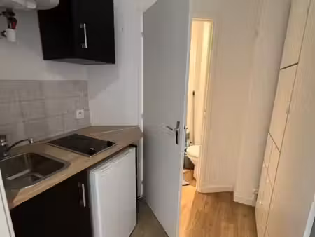 appartement 1 pièce 13 m²