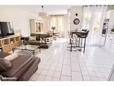 appartement 4 pièces 82 m²