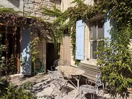 maison de village à vendre à fontvieille